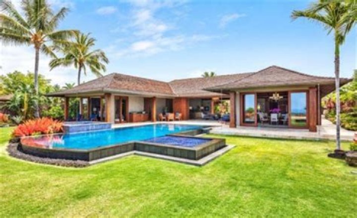 Can you rent vacation homes in Hawaii?