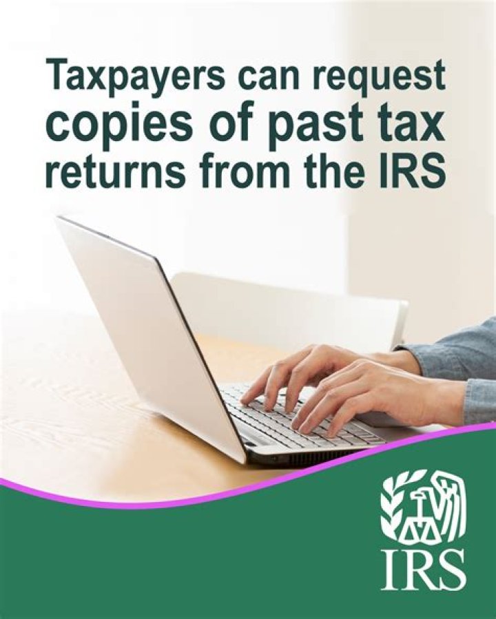 Do Cpas keep copies of tax returns?