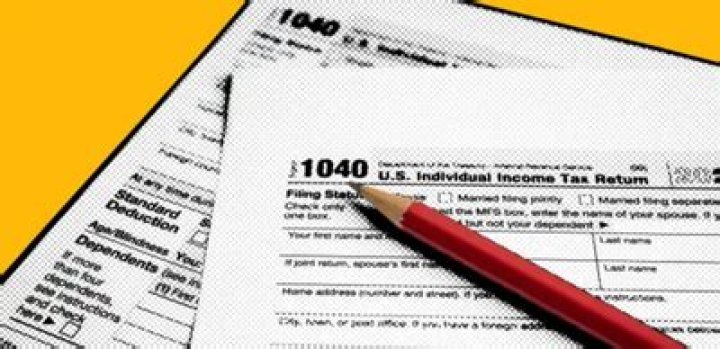 What happens if someone dies before filing taxes?