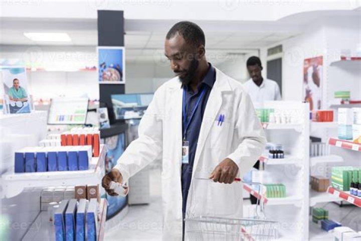 What is professional organization in pharmacy?