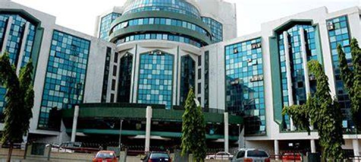 Who is the owner of Nicon insurance?
